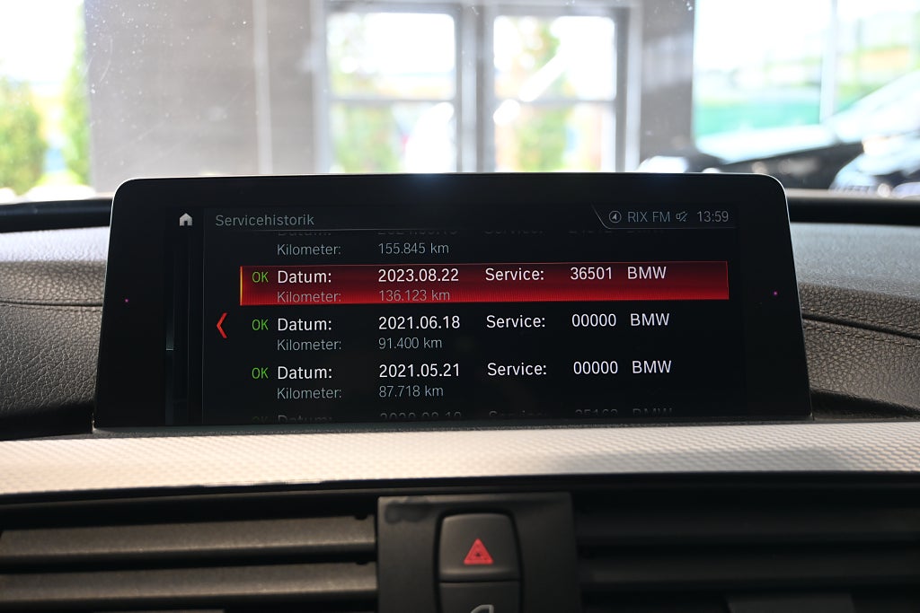BMW 320D 2018 - miniatyr 24