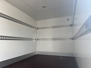 Transportbil - Skåp Mercedes-Benz Sprinter 16 av 17