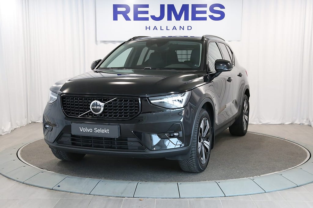 Volvo XC40 Recharge T4 Plus Dark
