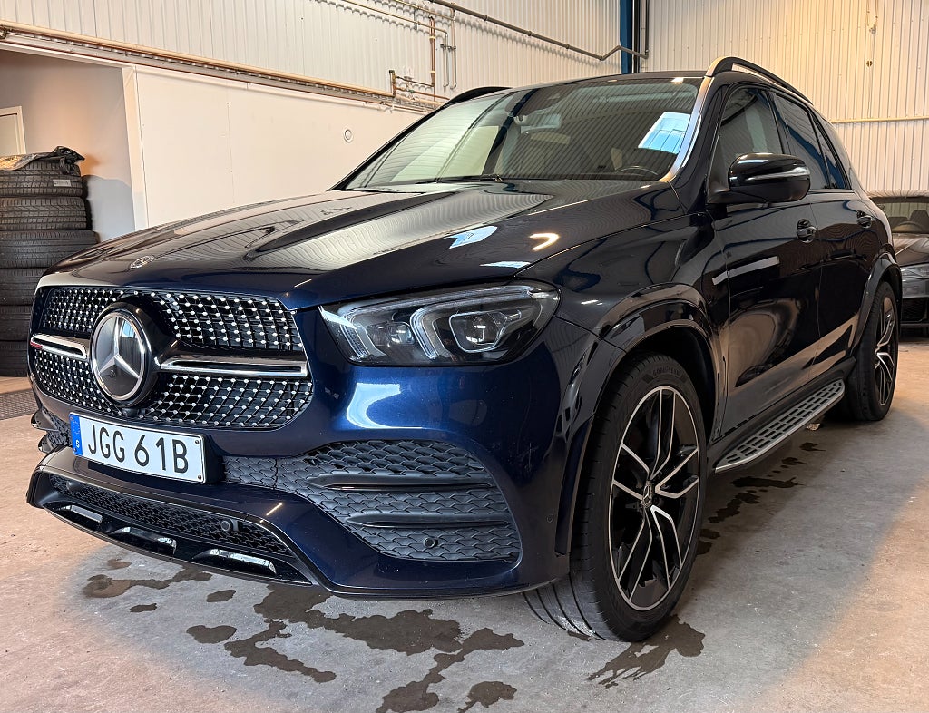 Mercedes-Benz GLE 300 d 4MATIC 9G-Tronic AMG Line 22” Euro 6