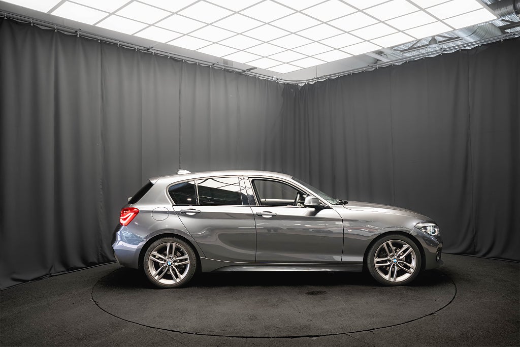 BMW 120i M Sport LÄDER KAMERA HiFi 1-ÄGARE ADAP-LED 184hk