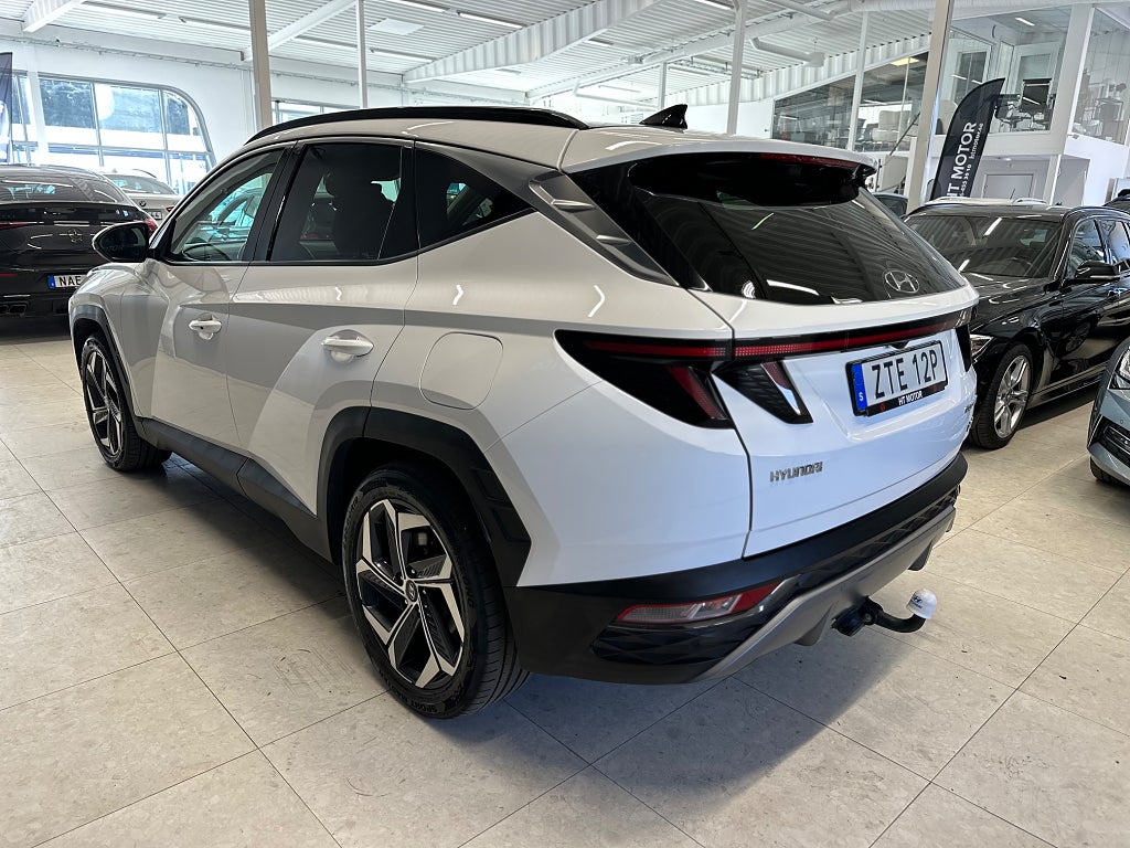 Hyundai Tucson PHEV Advanced 4,99% /B-kamera/Drag/Nav/Panorama/Skinn