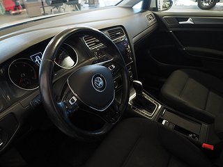Halvkombi Volkswagen Golf 13 av 17