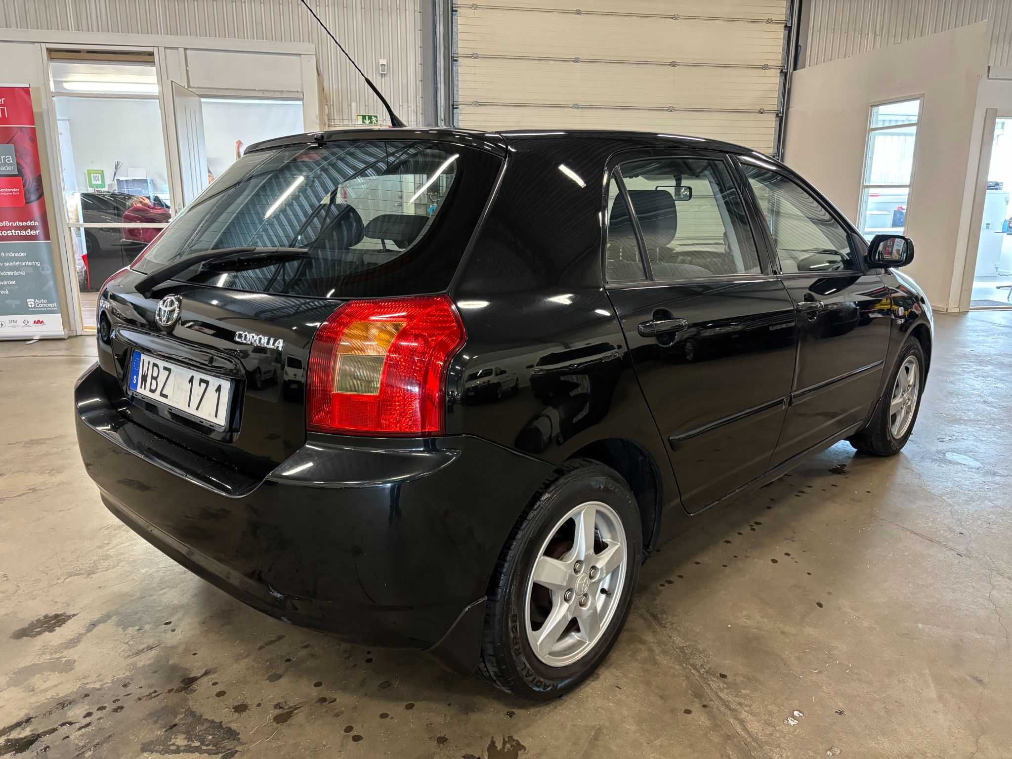 Toyota Corolla 5-dörrars 1.6 VVT-i 2004, bild 4/42
