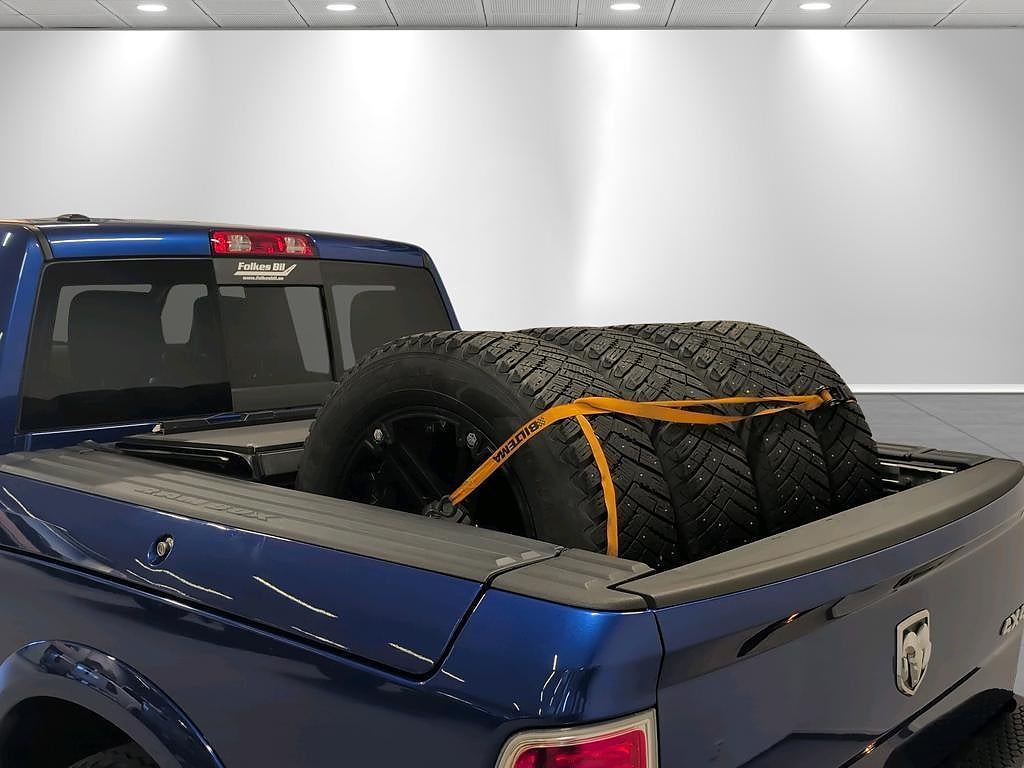 RAM 1500 Crew Cab 5.7 V8  395 hk HEMI 4x4 OMGÅENDE LEVERANS