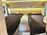 Husbil-halvintegrerad Adria CORAL 600 SL 11 av 13