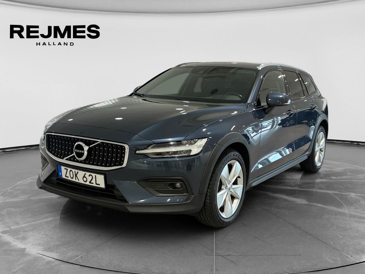 Volvo V60 D4 Momentum Advanced Edition 2019, kuva 4/10