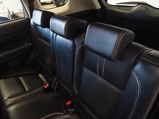 SUV Mitsubishi Outlander 17 av 23
