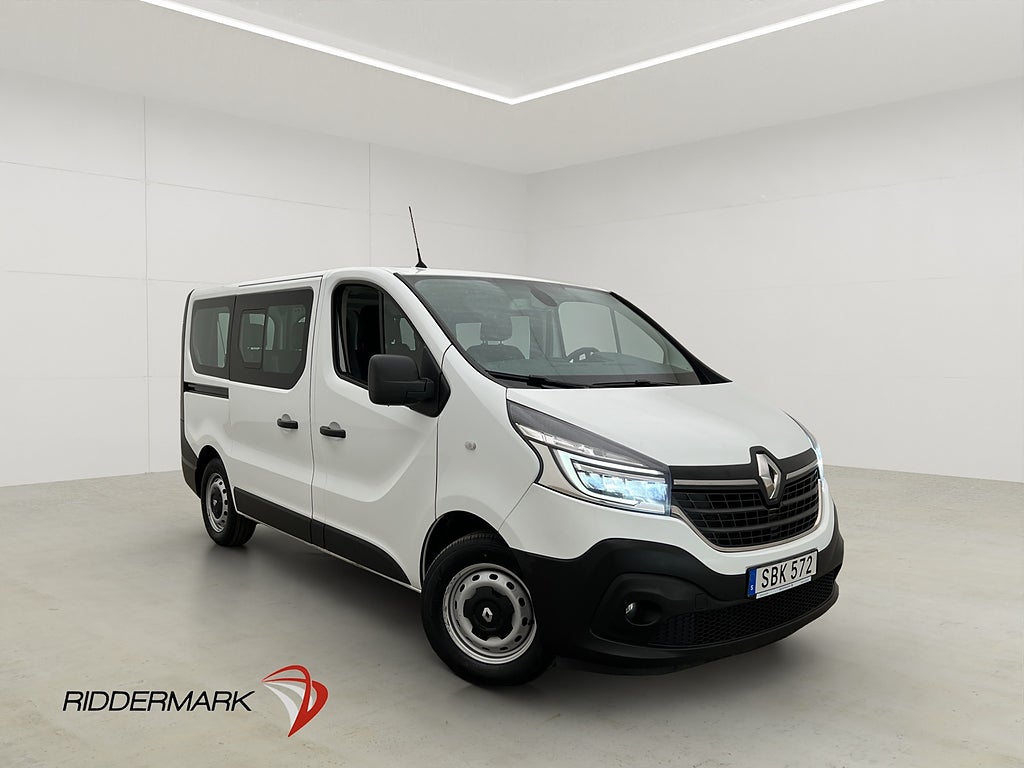 Renault Trafic Kombi Värmare PDC Dragkrok LED 9-Sits Moms