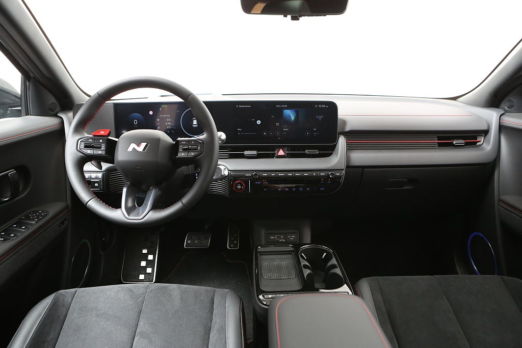 Hyundai IONIQ 5 84 kWh AWD N-Line / Soltak / Tech-paket - Demobil 2025