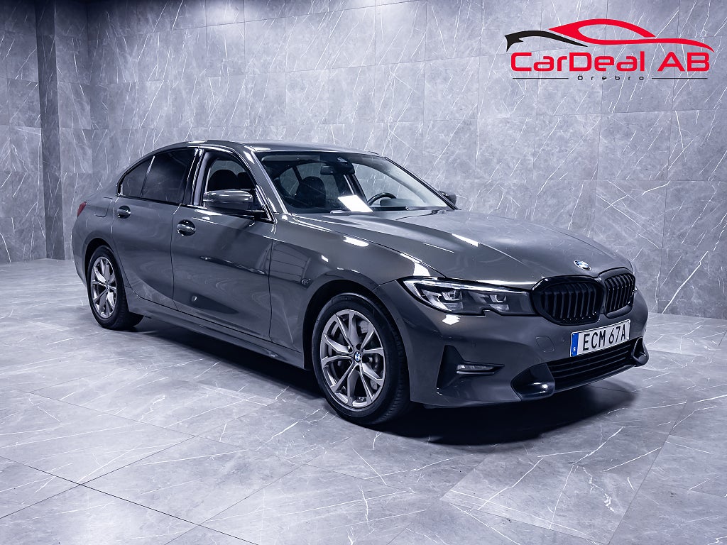 BMW 330e Sedan Steptronic Sport Line Kamera CarPlay Ambient Navi