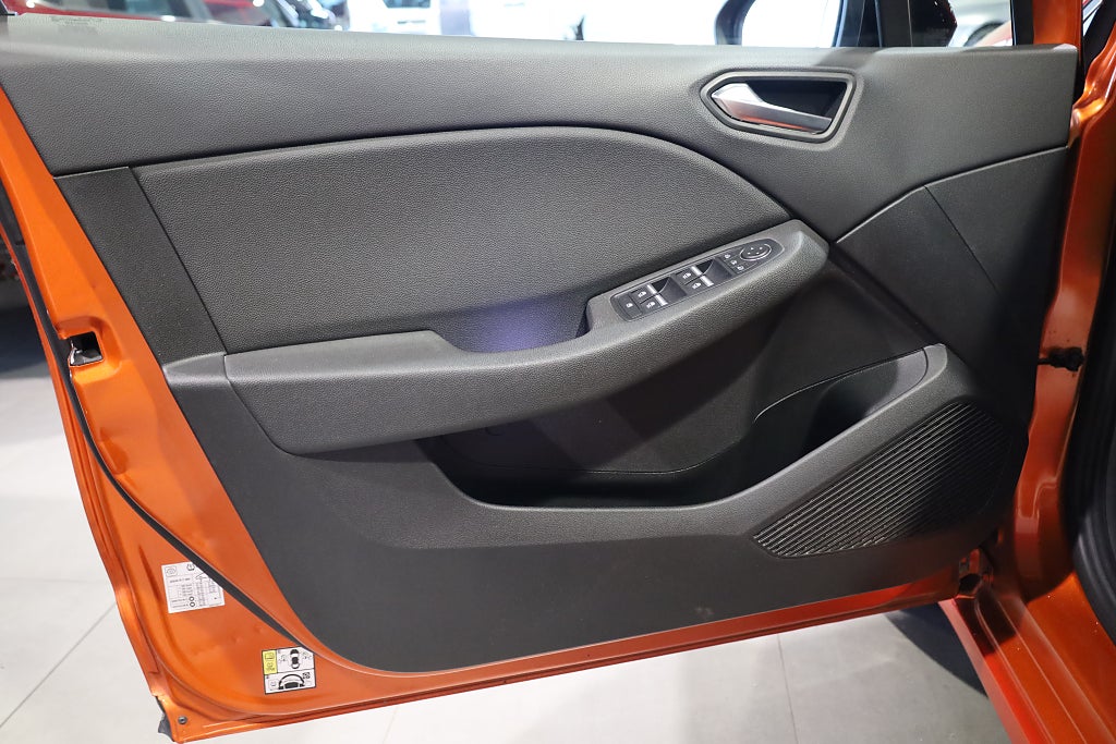 Renault Clio 1.0 TCe Intens Navi Kamera Keyless PDC Rattvärme 2021