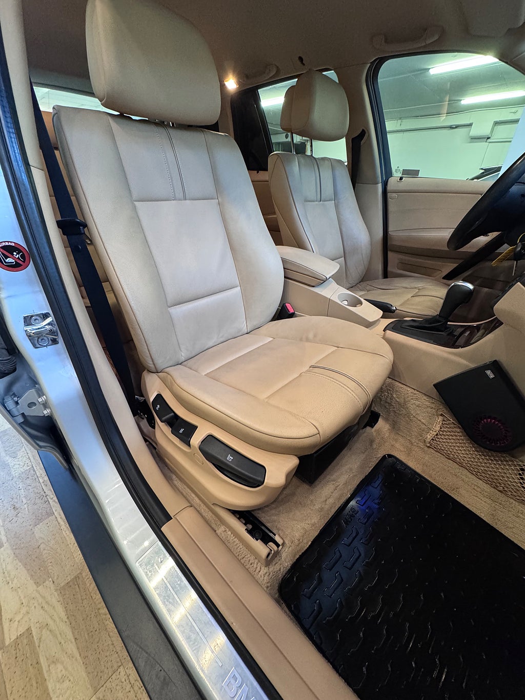 BMW X3 xDrive25i Automatisk, 6-trinn, 218hk, 2010