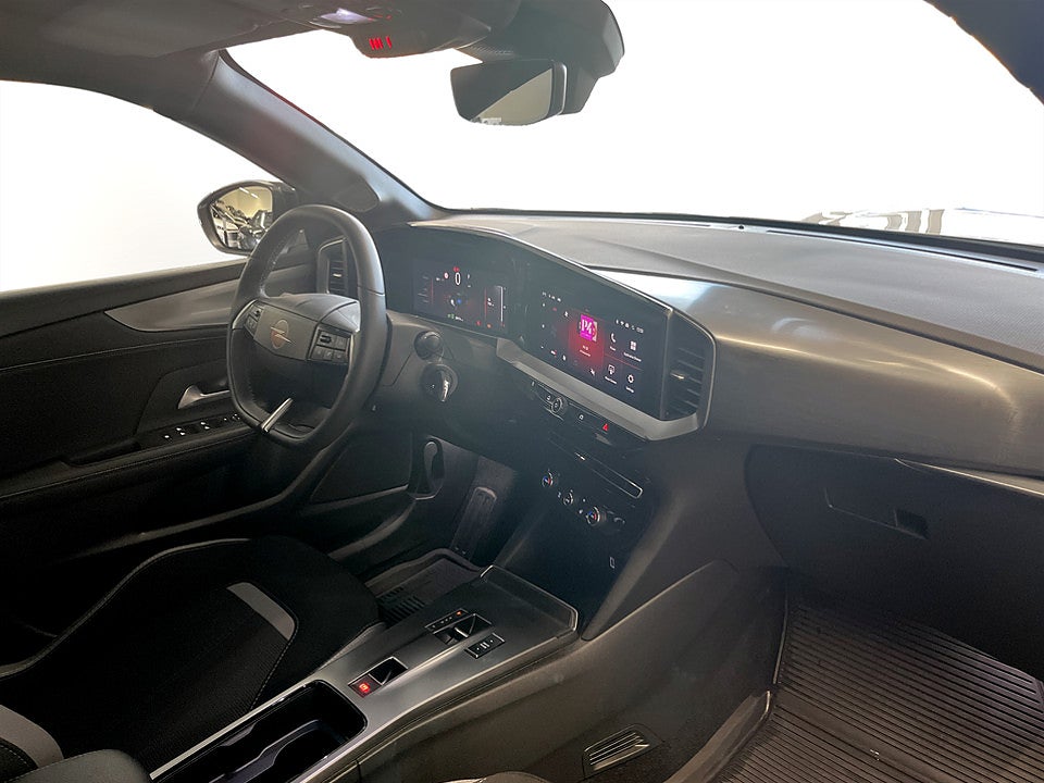 Bild på Opel Mokka GS Hybrid 1.2 Turbo 145hk Aut B-KAMERA CARPLAY