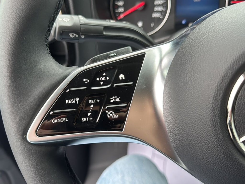 Mercedes-Benz Vito 2026 - miniatyr 11