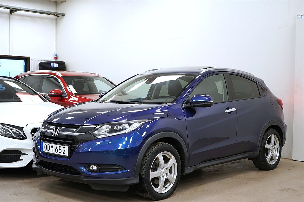 Honda HR-V 1.5 EXECUTIVE PANORAMA GPS DRAG B-KAMERA NYSERVAD