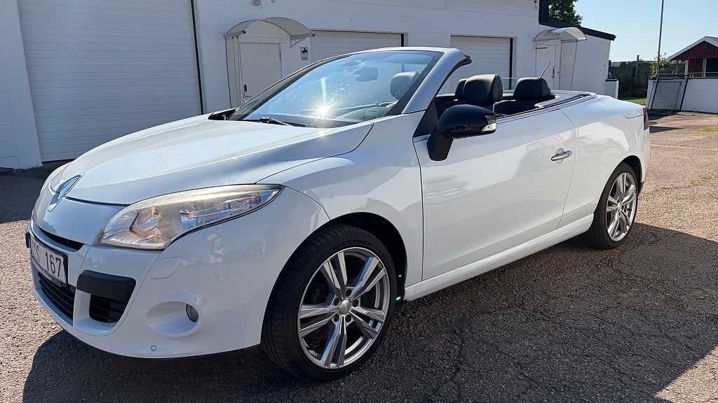 Renault Mégane Coupé-Cabriolet 1.4 TCe Pärlamorvit 