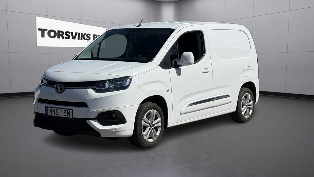 Toyota ProAce City 1.5D AdBlue Värmare B-Kamera  Avdragbar-Moms
