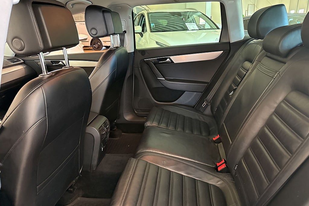 Volkswagen Passat Alltrack 2.0 TDI DPF BMT 4Motion Alltrack Euro 5 miniatyr 11