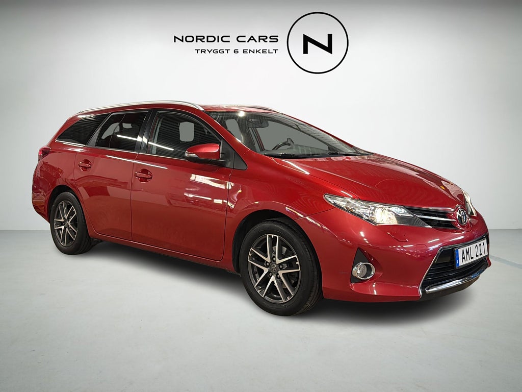 Toyota Auris Touring Sports 1.6 Edition Feel 132 HK B-Kamera Cruise