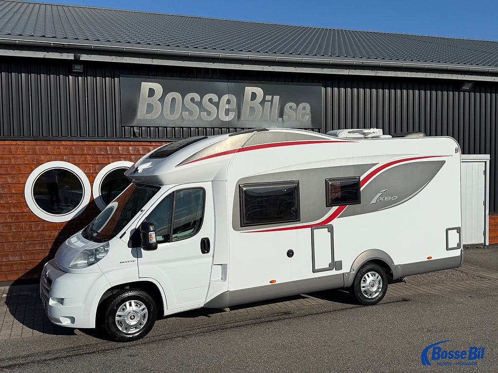Bürstner IXEO IT 664 * Kamkedja * Solceller * 3500 kg *