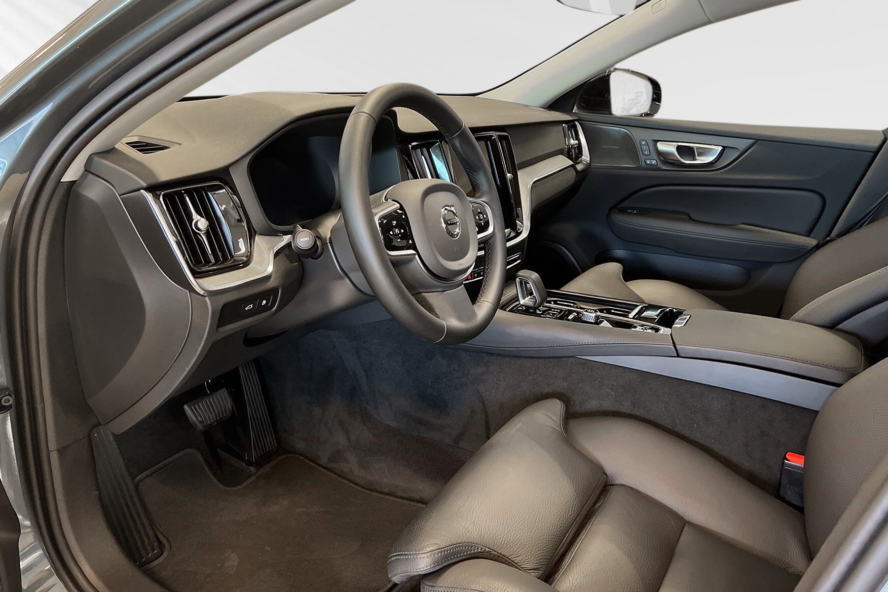 Volvo V60 2026, bild 6/10