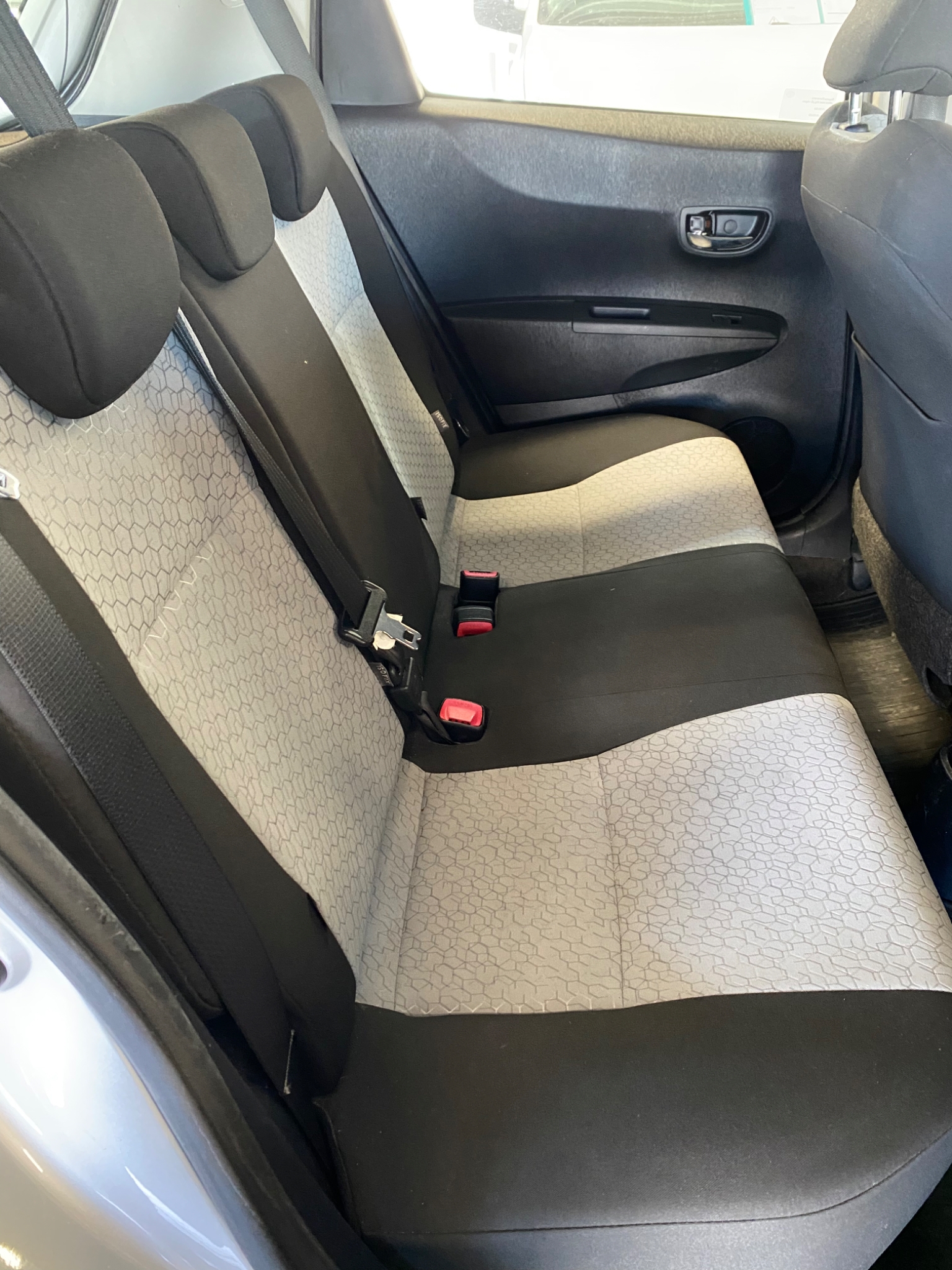 Toyota Yaris 2011, bild 7/32