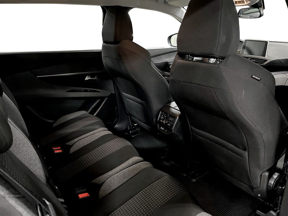 Bild på Peugeot 5008 Active 1.2 PT 130hk Aut - 7-SITS, CARPLAY