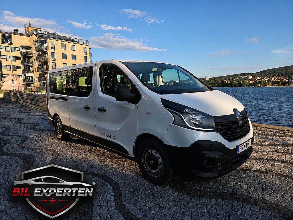 Renault Trafic Kombi MOMSBIL 2.7t 1.6dCi DRAG VÄRMARE Euro 6