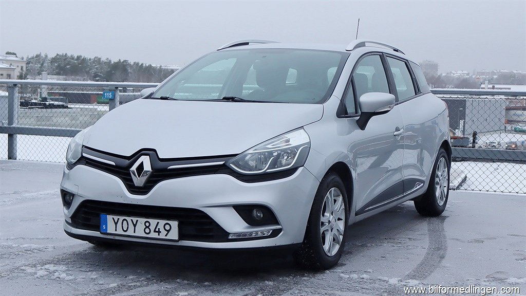 Renault Clio IV 1.2 16V Sports Tourer 75hk Zen Ny Kamrem