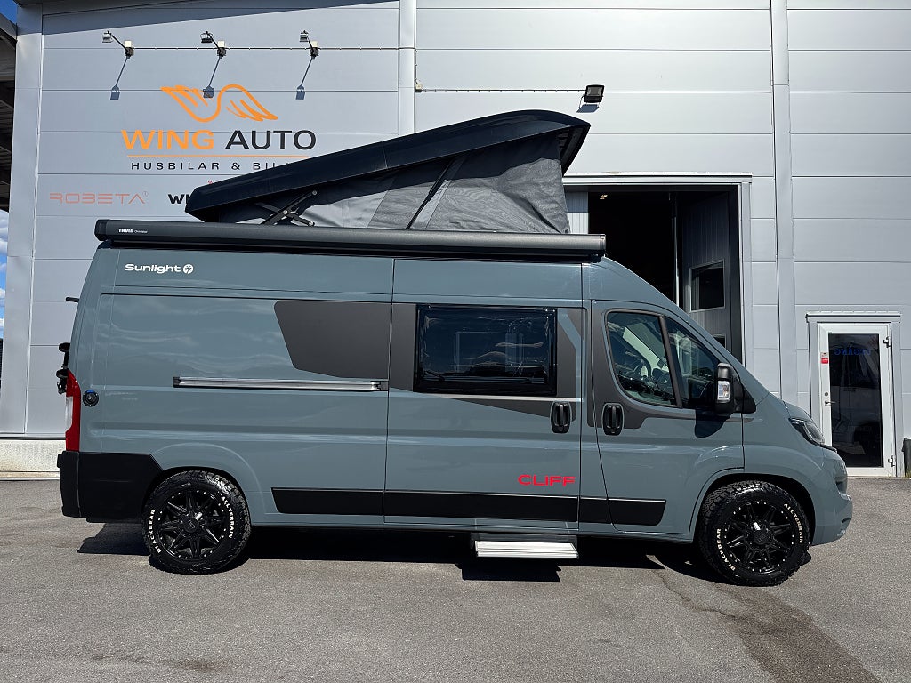 Sunlight Cliff 600 RT Adventure Edition ( 140HK AUTOMAT ) POPUP-tak! Uppv