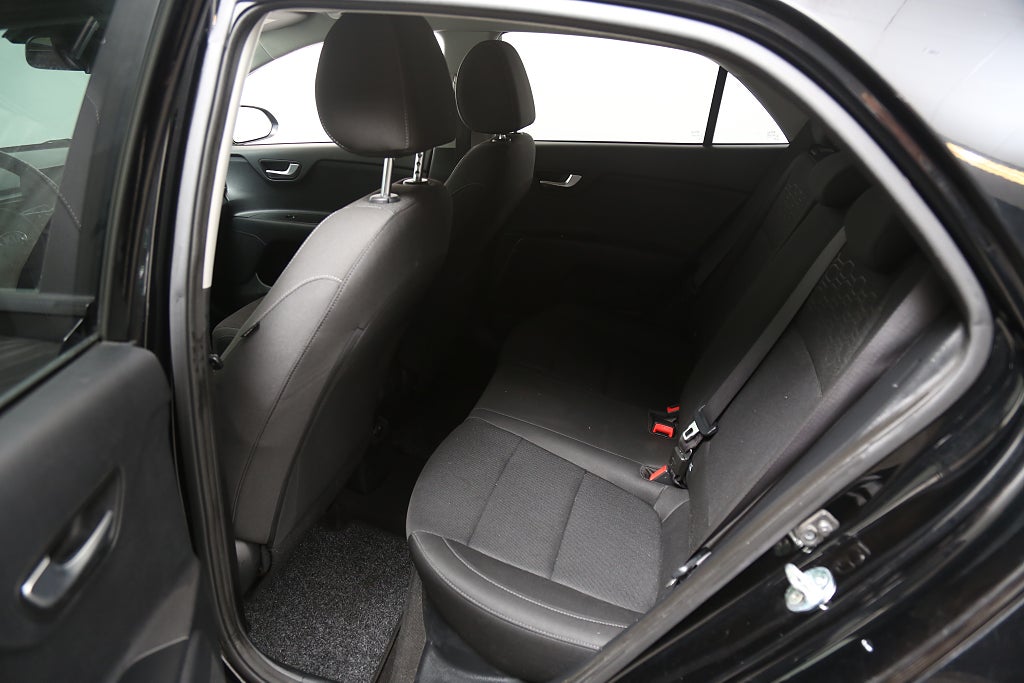 Kia Rio 1,0 T-GDI 100hk Advance Aut CarPlay P-sensorer 2021