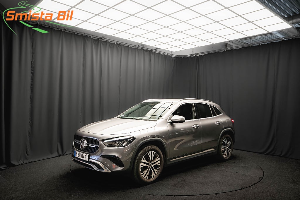 Mercedes-Benz GLA 250 e Plug-in LÄDER DISTRONIC AMBIENT KAMERA MOMS