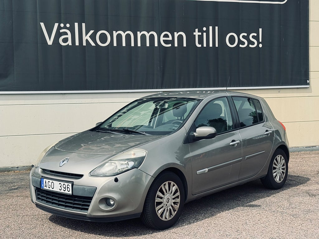 Renault Clio 1,2 Bensin 5-dörrars Halvkombi Nybes.U.A