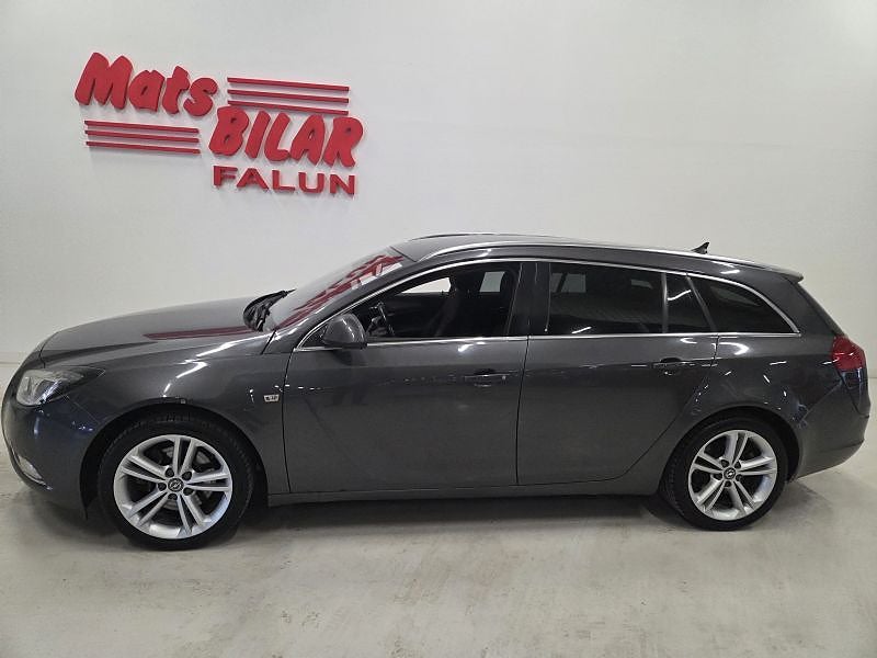 Opel Insignia 2,0T 220 Hk Edition Manuell Kombi