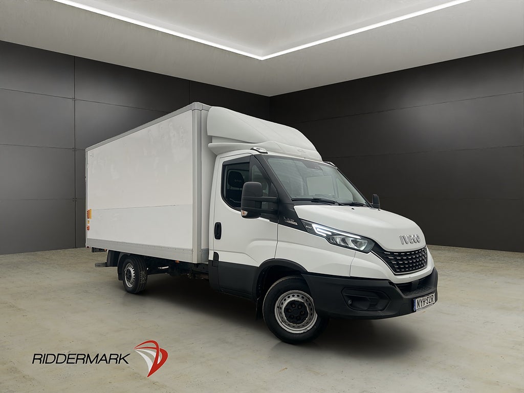 Iveco Daily 2.3JTD BAKGAVELLYFT Värmare 3-Sits B-Kamera Moms