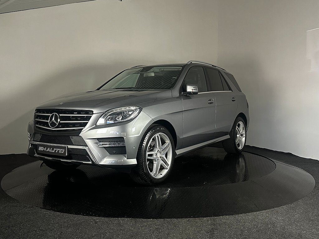 Mercedes-Benz ML 350 4MATIC AMG Line|Navi|B-kamera|Drag|