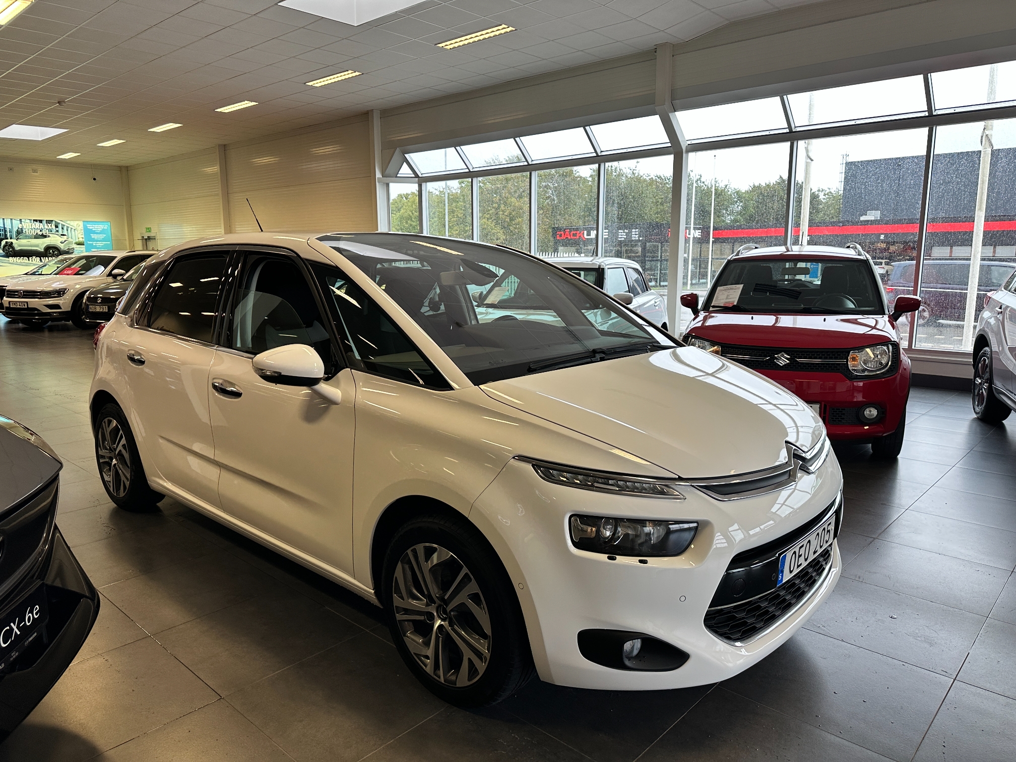 Citroen C4 Picasso 1.2 e-THP 2016, bild 4/10