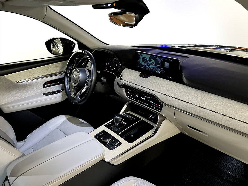 Bild på Mazda CX-60 Takumi Comf Pack 2.5 PHEV 327hk AWD PANO ELSTOL