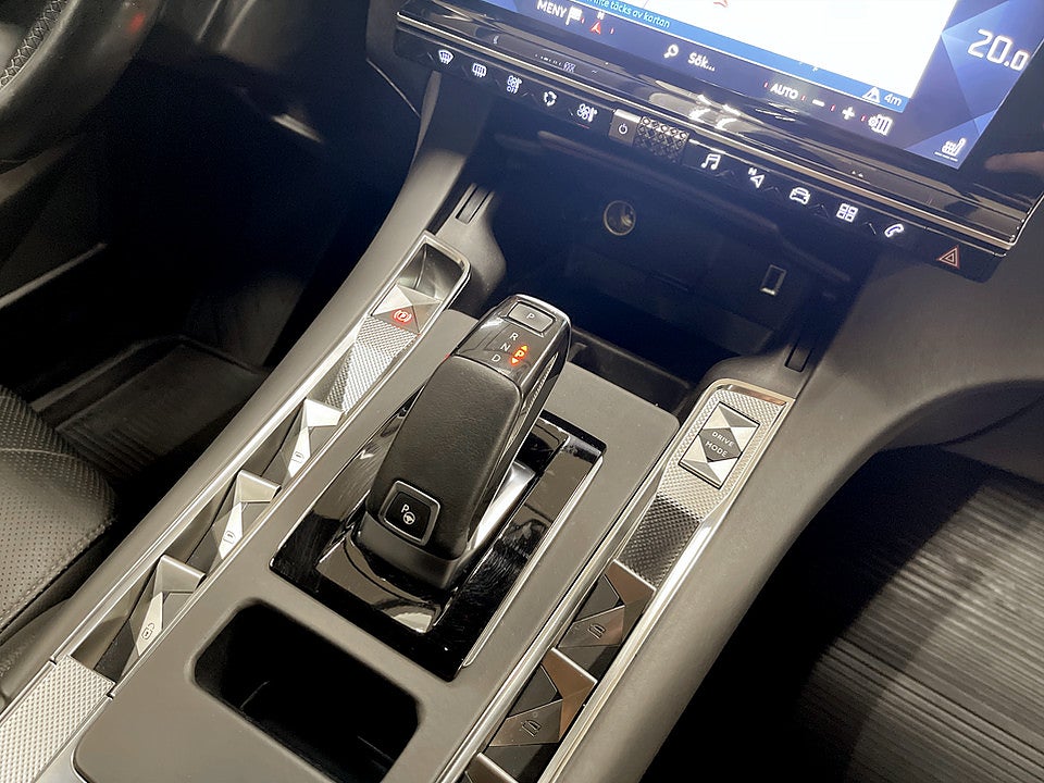 Bild på DS 7 Crossback Exclusive 1.6 PT 225hk Aut ELSTOLAR HELSKINN 360-KAMERA