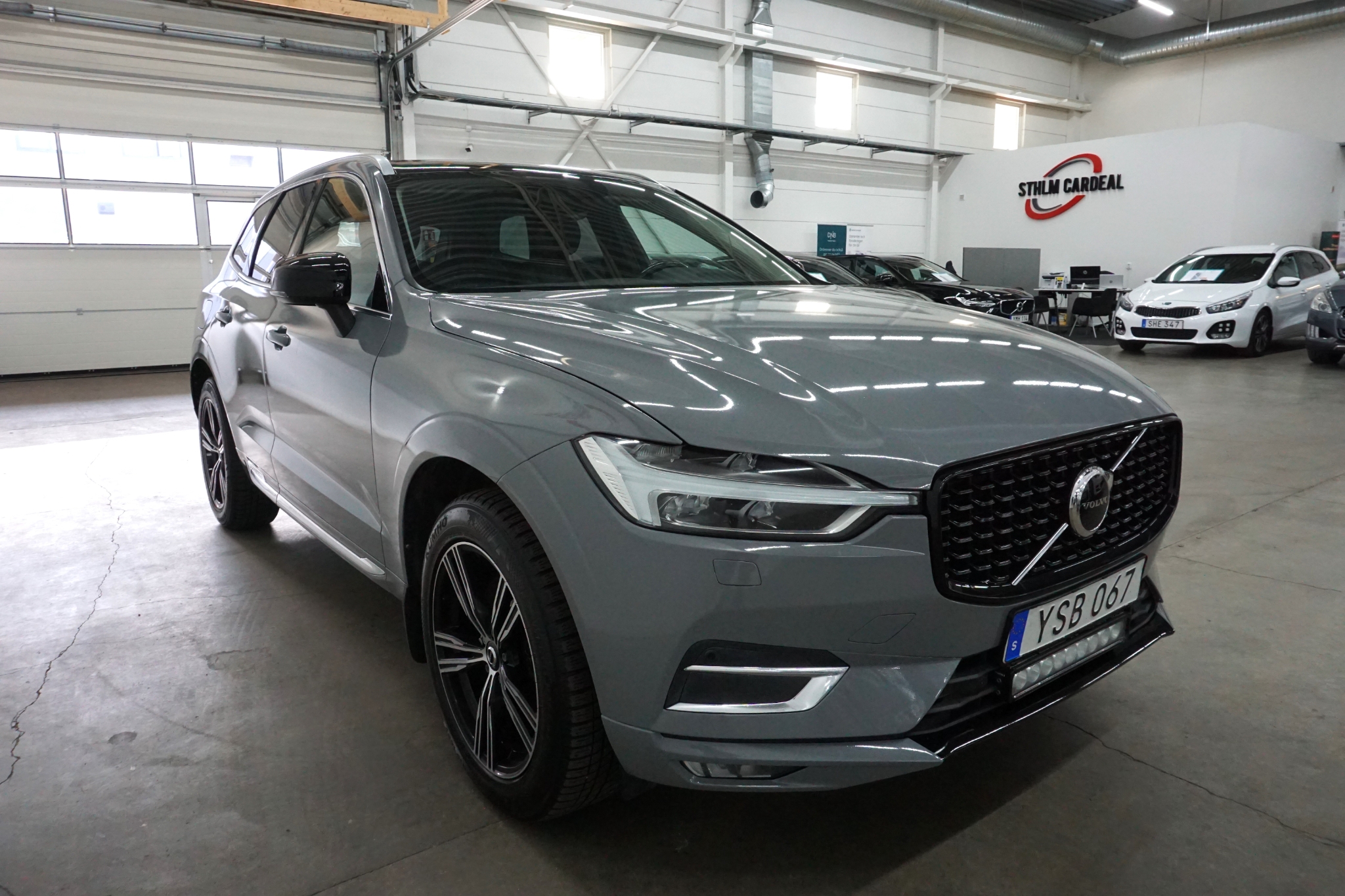 Volvo XC60 2018, photo 5/57