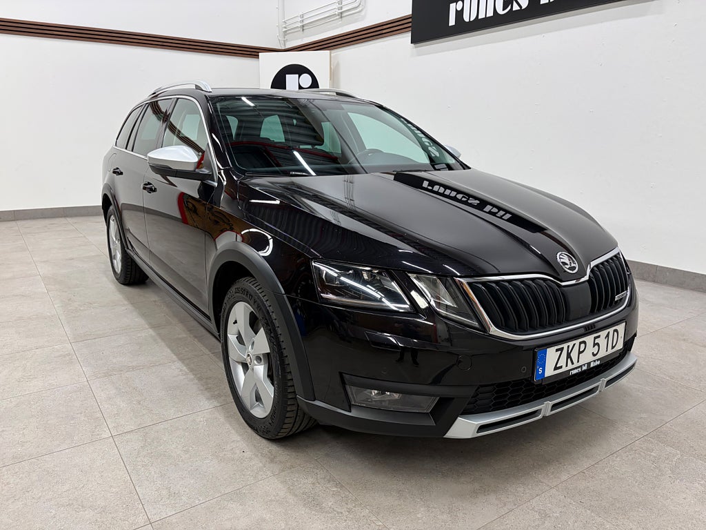 Skoda Octavia Scout 2020 - miniatyr 16