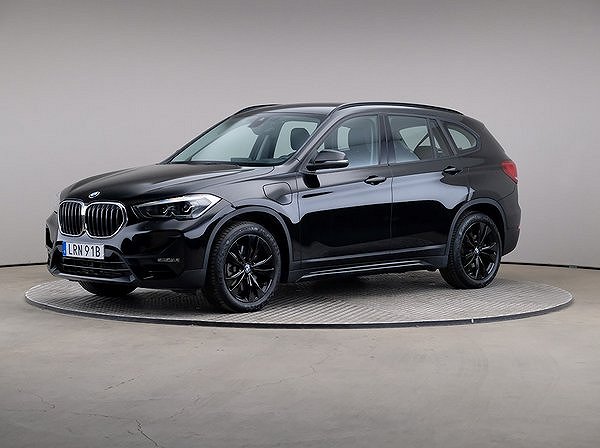 BMW X1 Xdrive25e Sport Line Connected Drag Läder