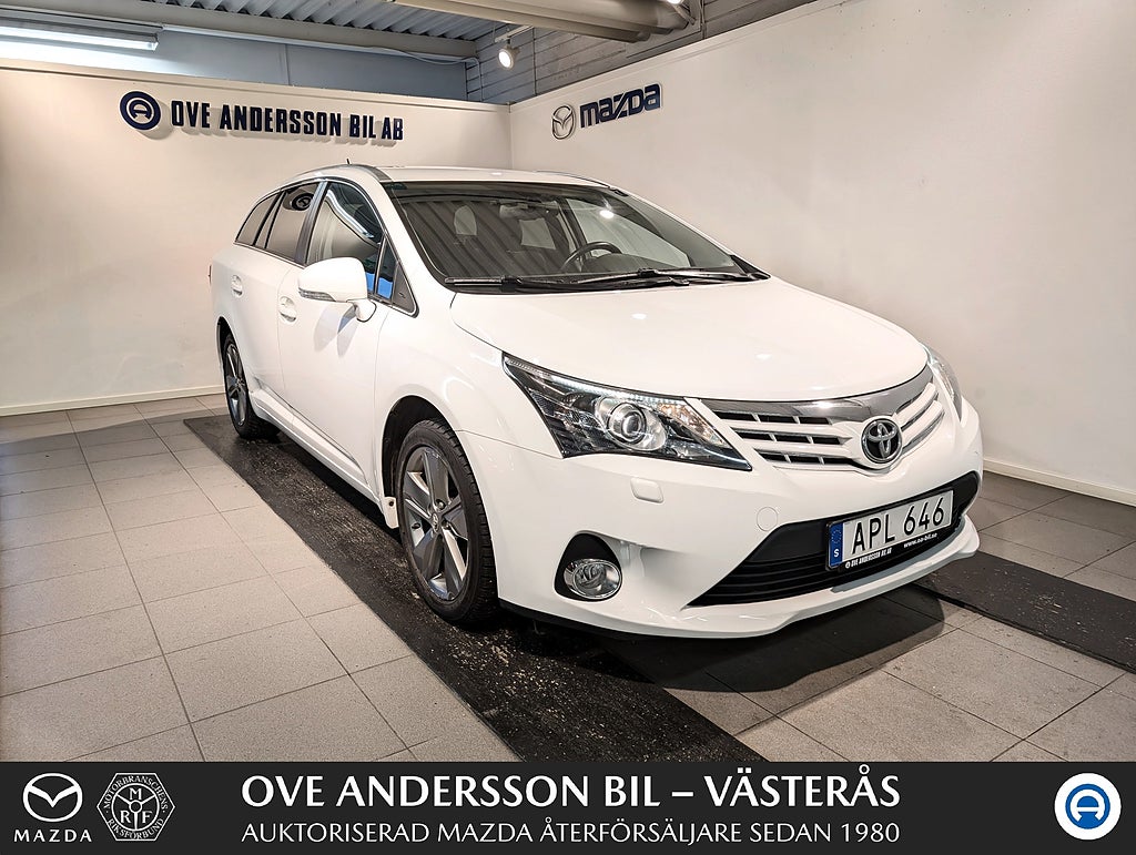 Toyota Avensis Kombi 1.8 Edition 50 (147) Bluetooth|Navi