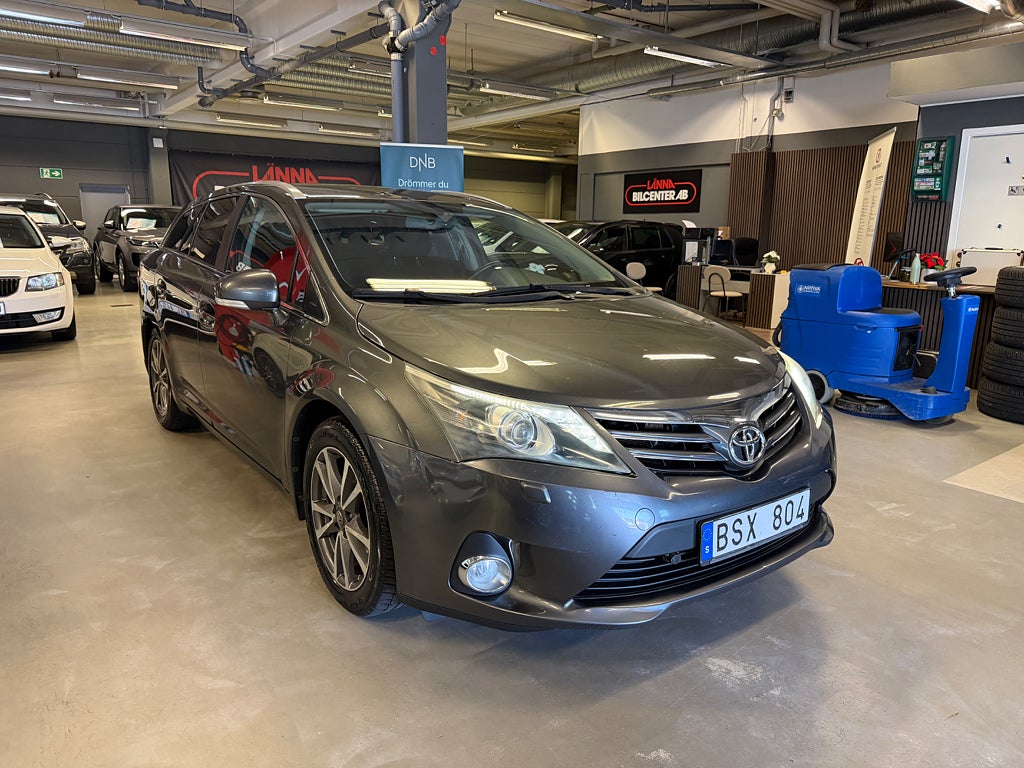 Toyota Avensis 2013 - miniatyr 4
