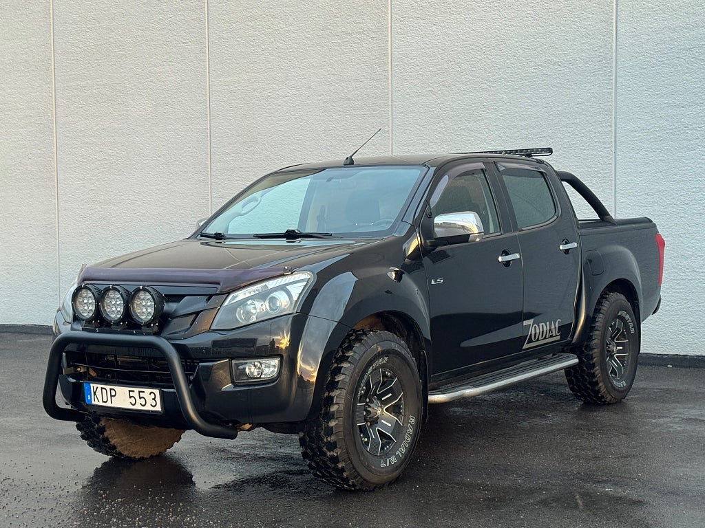 Isuzu D-Max Crew Cab 2.5 4WD MUDDERS