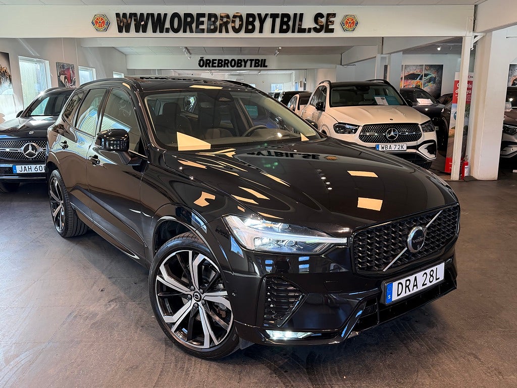 Volvo XC60 B5 AWD Mildhybrid Ultimate Dark Drag H/K Pano HUD UNIK