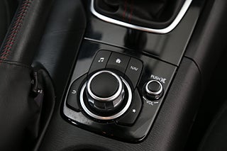 Halvkombi Mazda 3 22 av 24