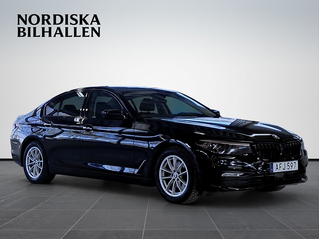 BMW 520d xDrive Sedan Steptronic Sport line Nyservad HUD Harman/
