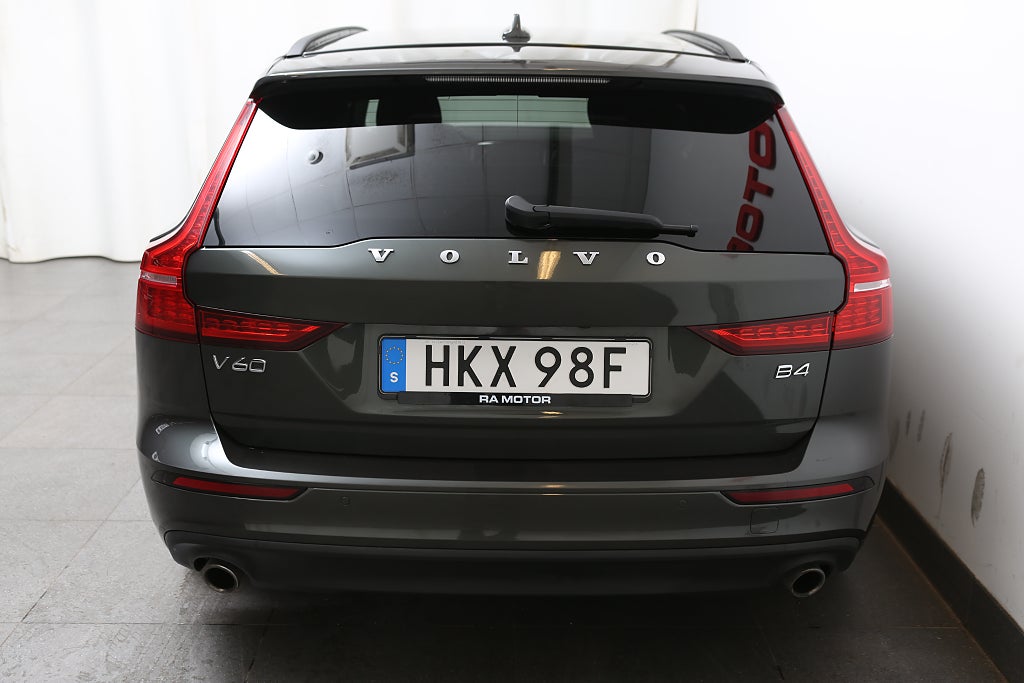 Volvo V60 B4 Diesel 197hk Momentum Adv Aut VOC Leasbar 2022